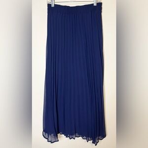 Pleated Chiffon Maxi Skirt in Navy Blue by Available. Lined, Elastic Waist. Sz L